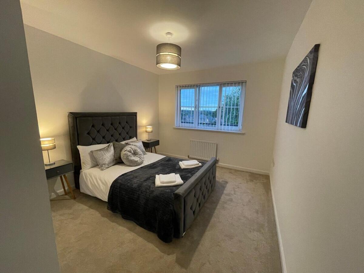 2 Bedroom Luxury Flat In Quiet Village Of Bishopton บิช็อปตัน ภายนอก รูปภาพ